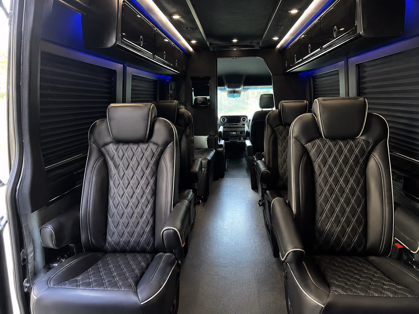 arrange transportation for your next bachelor or bachelorette party 3