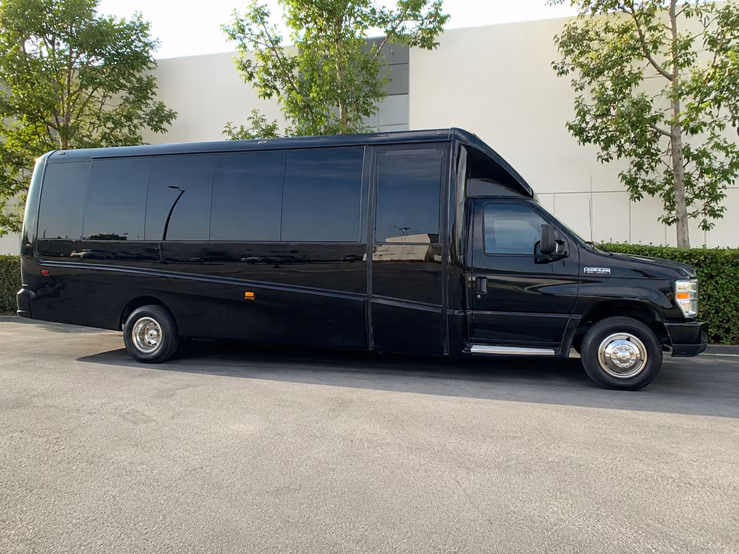 arrange transportation for your next concert or music festival 4