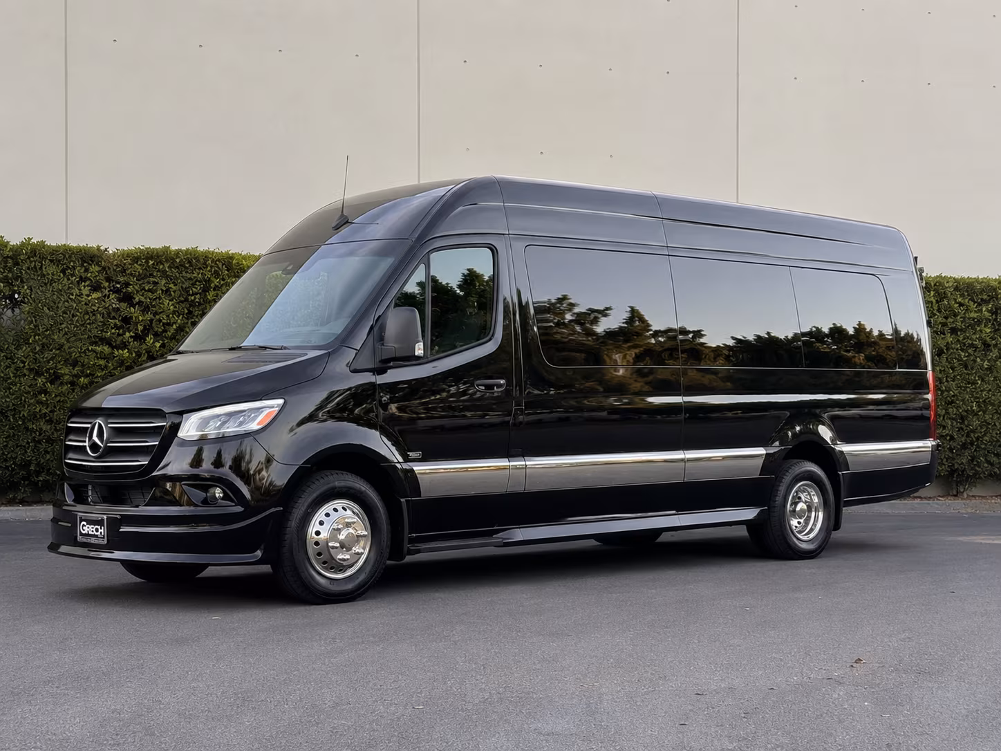 arrange transportation for your next prom 3