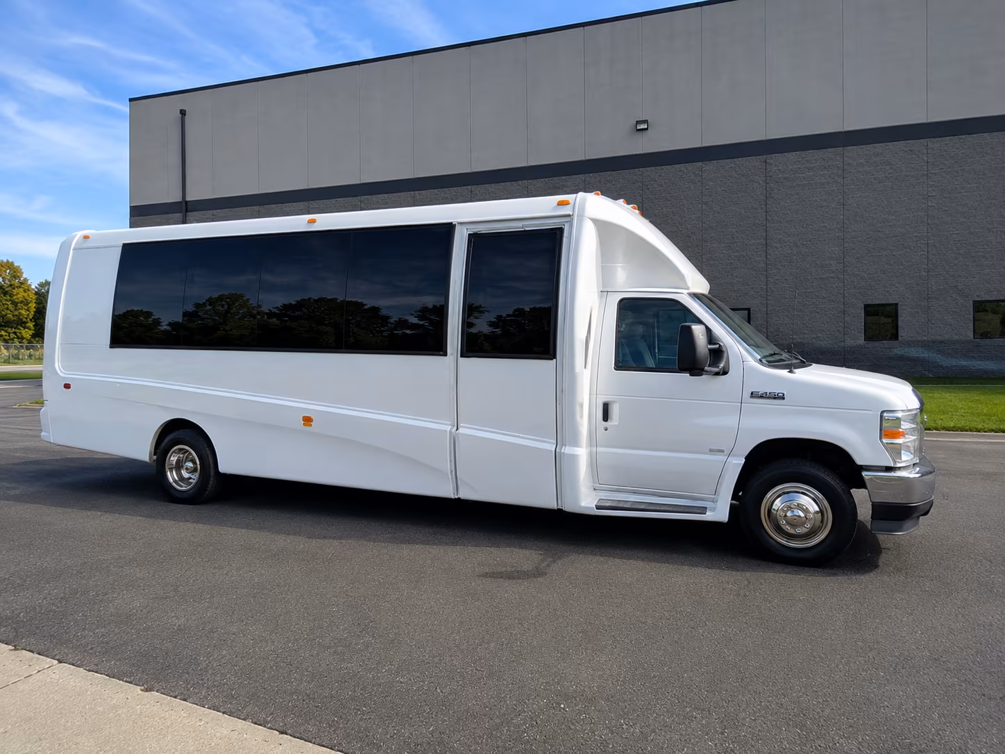 arrange transportation for your next sporting event 3