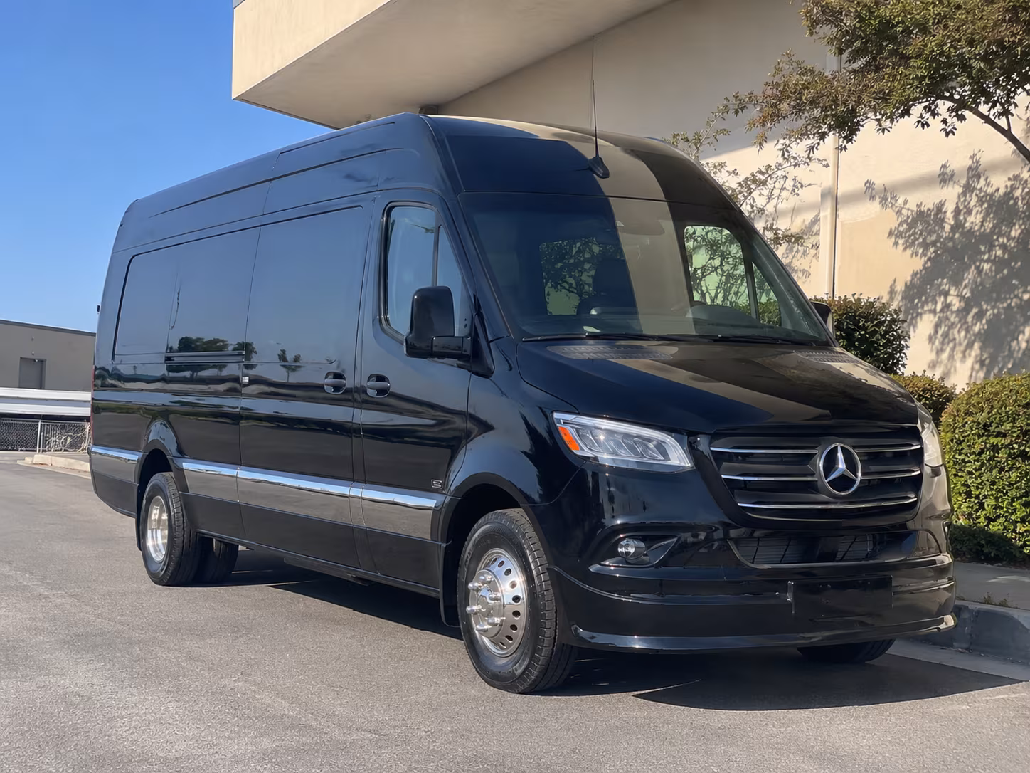 bus rental options for gilbert trips