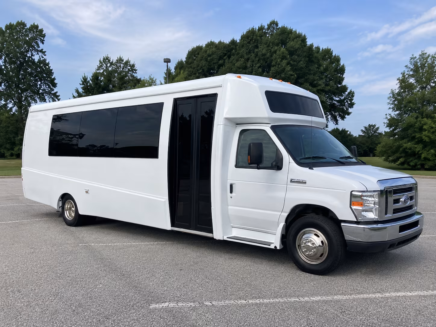 gilbert 18 passenger party bus