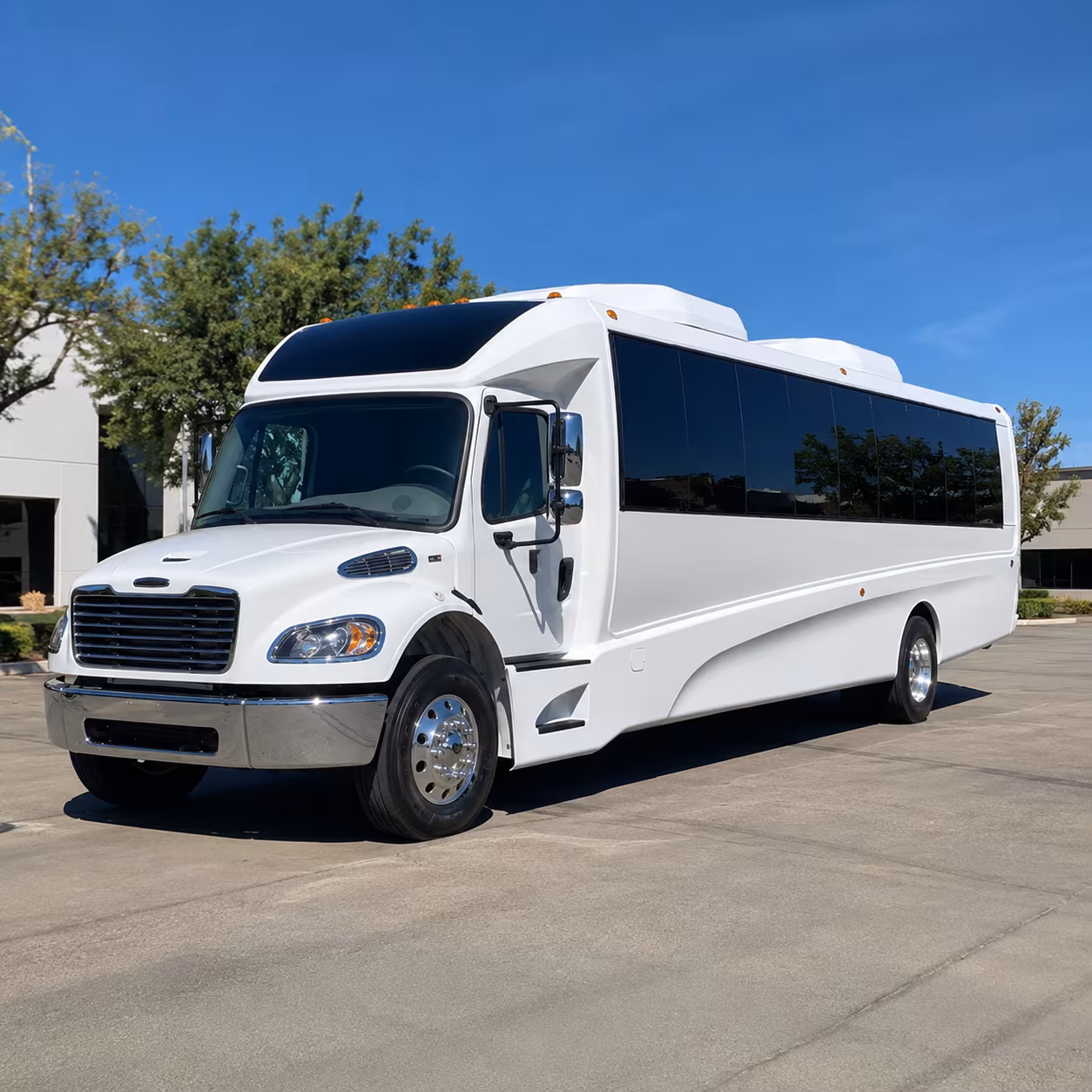 gilbert 30 passenger minibus