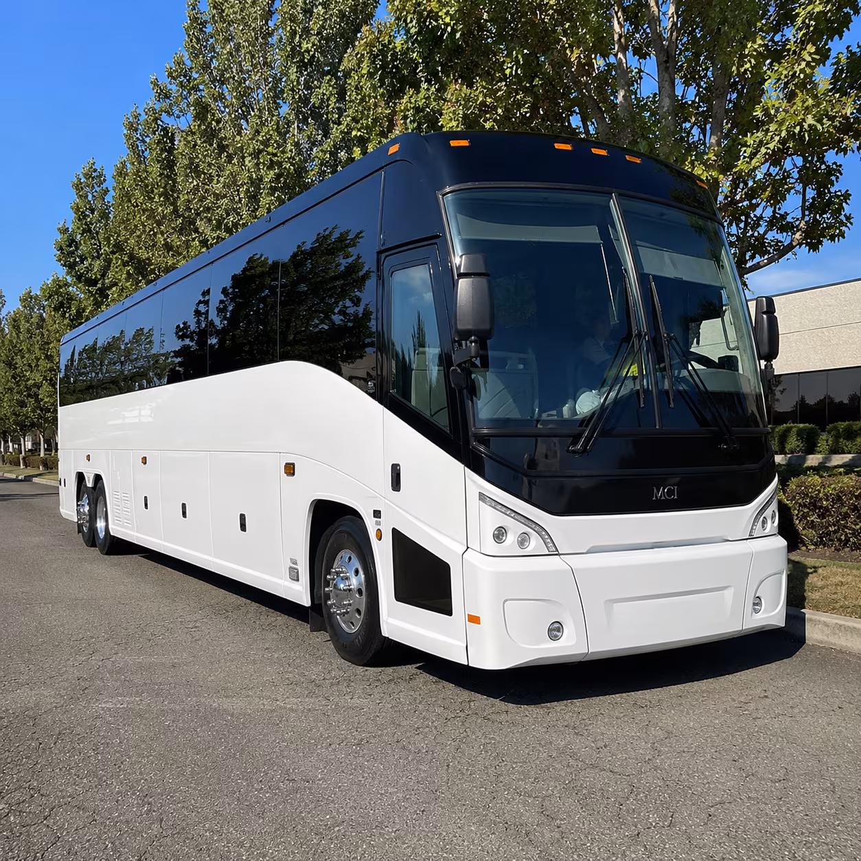 gilbert 50 passenger charter bus